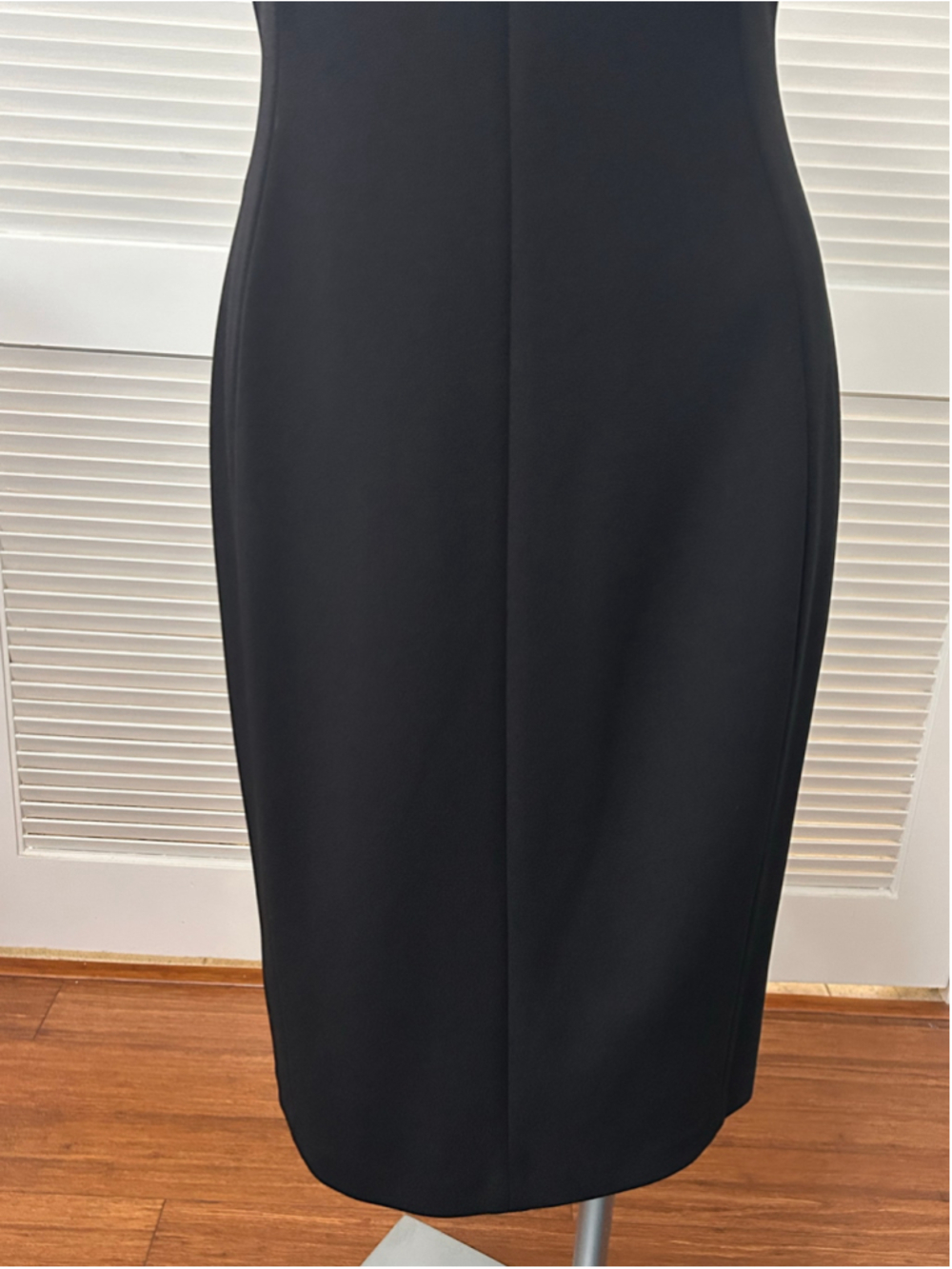 NWT Calvin Klein Black Pearl Strap V Neck Midi Sheath Dress Size 10 - Picture 3 of 10